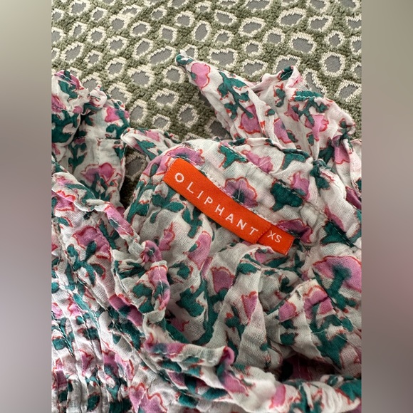 Oliphant Floral Ruffle Sleeve Top - Picture 2 of 3